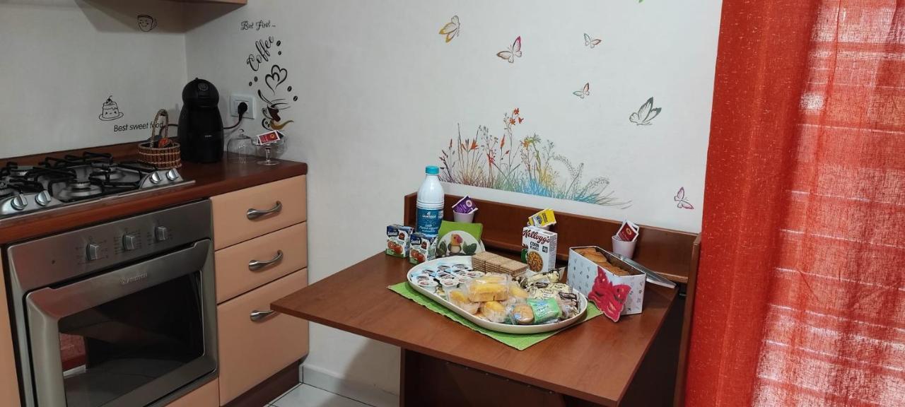 Mariposa Guest House Bari Ngoại thất bức ảnh